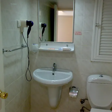 Hotel Birlik *