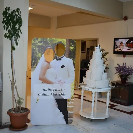 Hotel Birlik Bornova